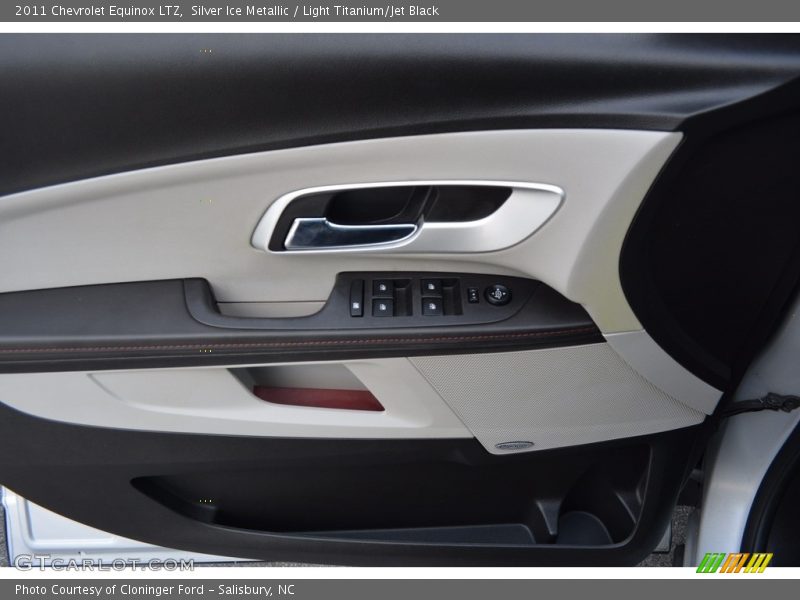Silver Ice Metallic / Light Titanium/Jet Black 2011 Chevrolet Equinox LTZ