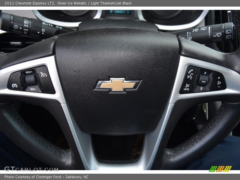 Silver Ice Metallic / Light Titanium/Jet Black 2011 Chevrolet Equinox LTZ