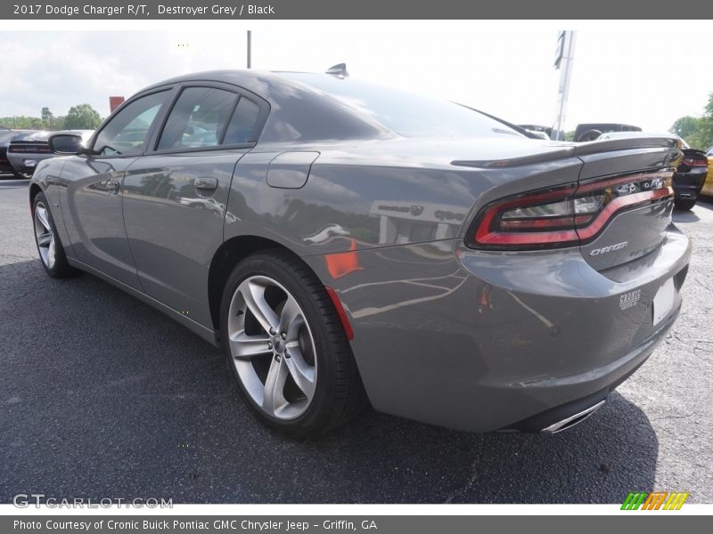 Destroyer Grey / Black 2017 Dodge Charger R/T