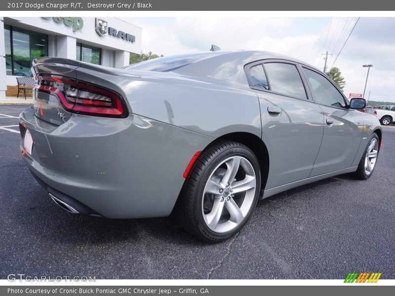 Destroyer Grey / Black 2017 Dodge Charger R/T