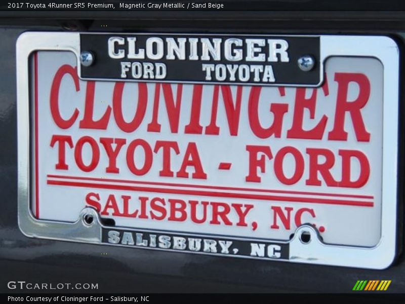 Magnetic Gray Metallic / Sand Beige 2017 Toyota 4Runner SR5 Premium