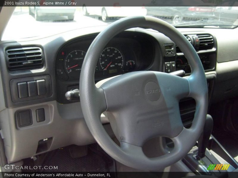 Alpine White / Gray 2001 Isuzu Rodeo S
