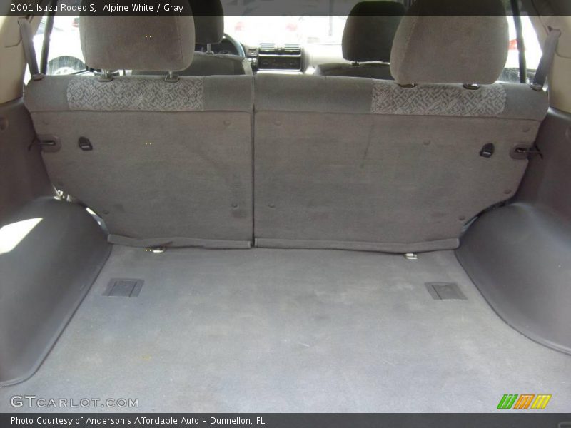 Alpine White / Gray 2001 Isuzu Rodeo S