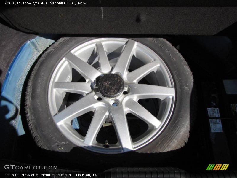 Sapphire Blue / Ivory 2000 Jaguar S-Type 4.0