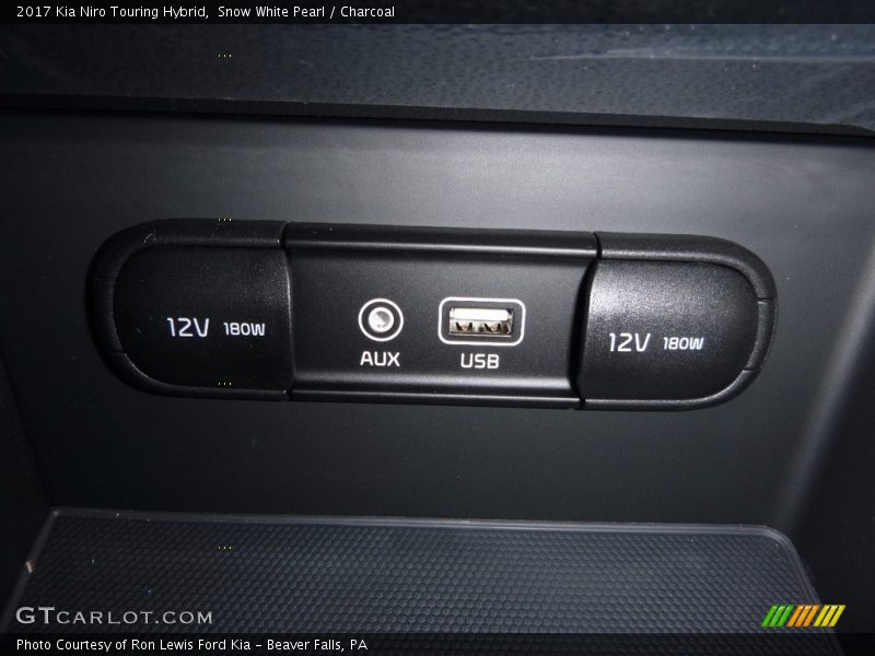 Snow White Pearl / Charcoal 2017 Kia Niro Touring Hybrid