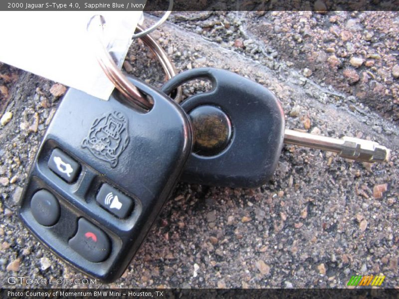 Sapphire Blue / Ivory 2000 Jaguar S-Type 4.0