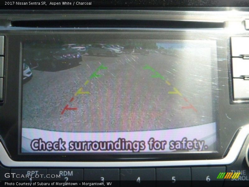 Aspen White / Charcoal 2017 Nissan Sentra SR