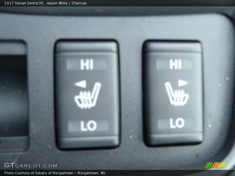 Aspen White / Charcoal 2017 Nissan Sentra SR
