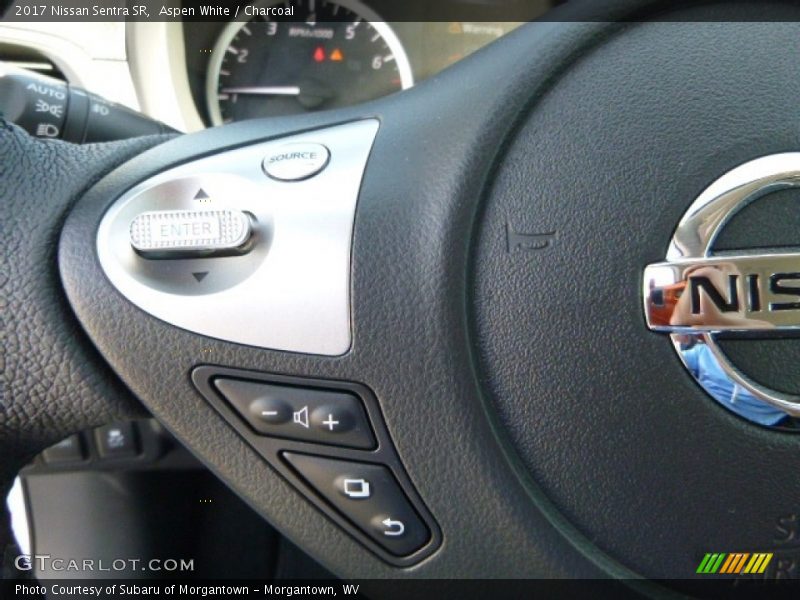 Aspen White / Charcoal 2017 Nissan Sentra SR
