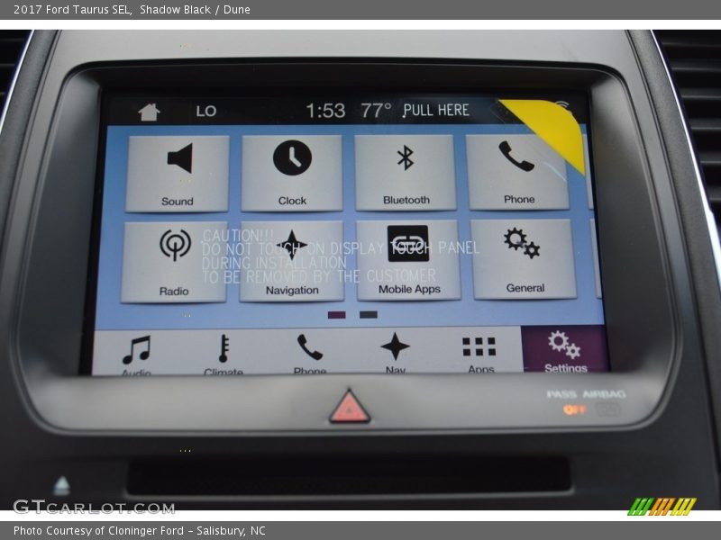 Shadow Black / Dune 2017 Ford Taurus SEL