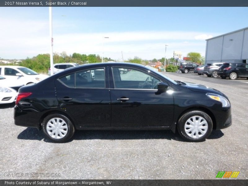 Super Black / Charcoal 2017 Nissan Versa S