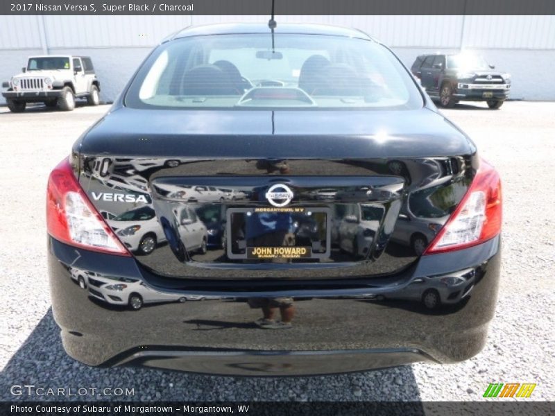 Super Black / Charcoal 2017 Nissan Versa S