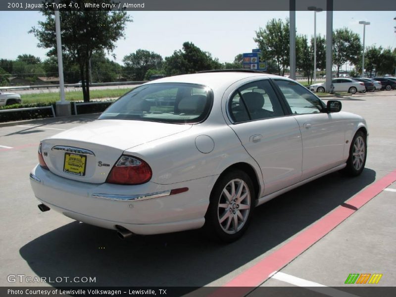 White Onyx / Almond 2001 Jaguar S-Type 4.0