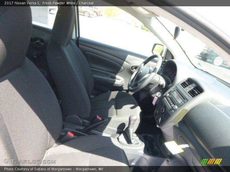 Fresh Powder White / Charcoal 2017 Nissan Versa S