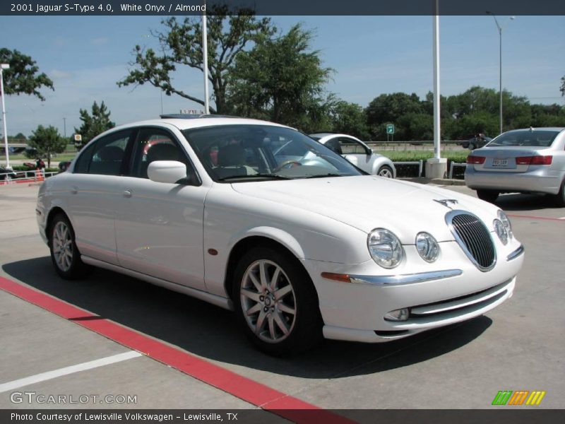 White Onyx / Almond 2001 Jaguar S-Type 4.0