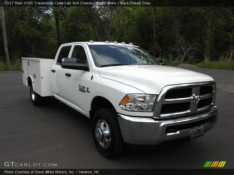 Bright White / Black/Diesel Gray 2017 Ram 3500 Tradesman Crew Cab 4x4 Chassis