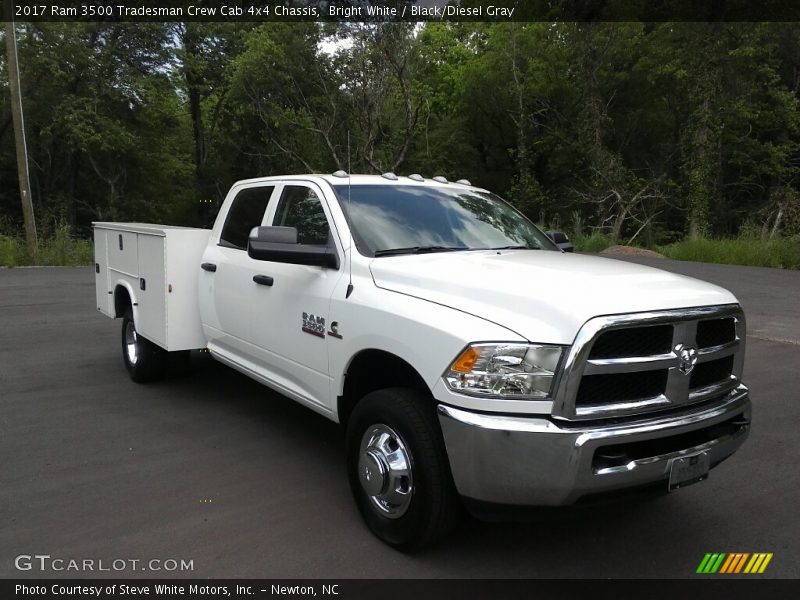 Bright White / Black/Diesel Gray 2017 Ram 3500 Tradesman Crew Cab 4x4 Chassis