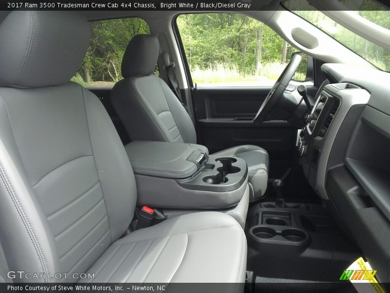 Bright White / Black/Diesel Gray 2017 Ram 3500 Tradesman Crew Cab 4x4 Chassis