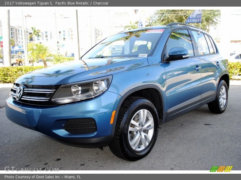 Pacific Blue Metallic / Charcoal 2017 Volkswagen Tiguan S