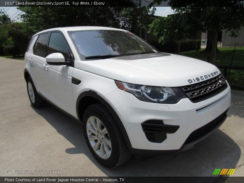Fuji White / Ebony 2017 Land Rover Discovery Sport SE