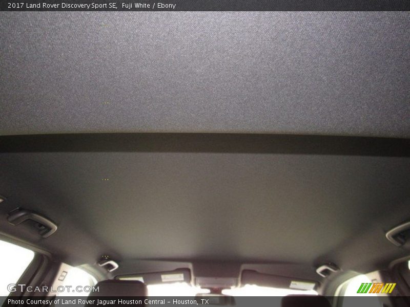 Fuji White / Ebony 2017 Land Rover Discovery Sport SE