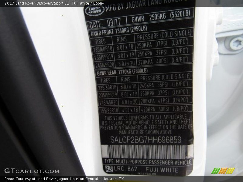 Fuji White / Ebony 2017 Land Rover Discovery Sport SE