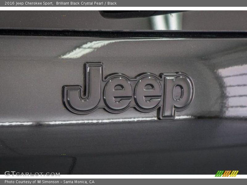 Brilliant Black Crystal Pearl / Black 2016 Jeep Cherokee Sport