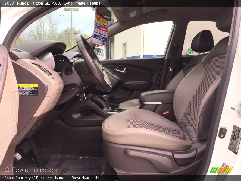 Cotton White / Taupe 2013 Hyundai Tucson GLS AWD