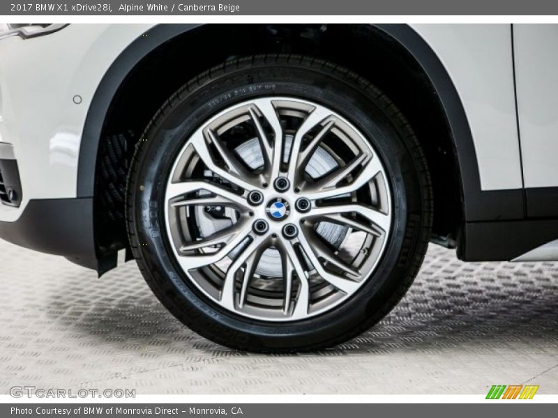 Alpine White / Canberra Beige 2017 BMW X1 xDrive28i