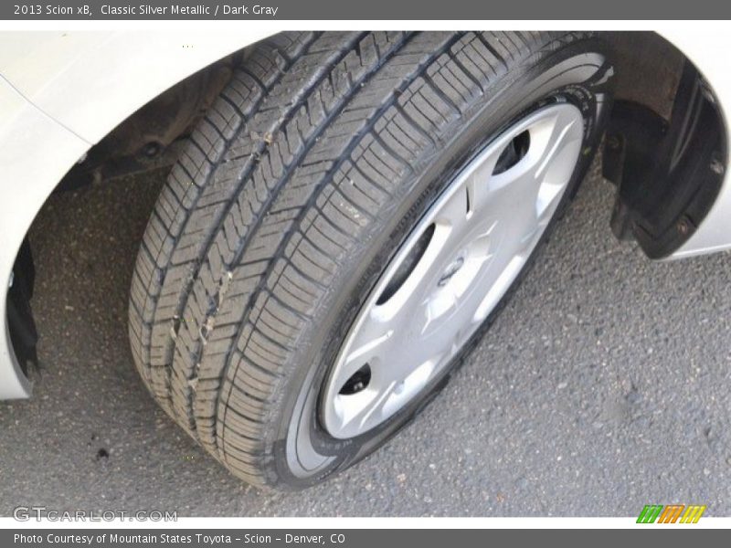 Classic Silver Metallic / Dark Gray 2013 Scion xB