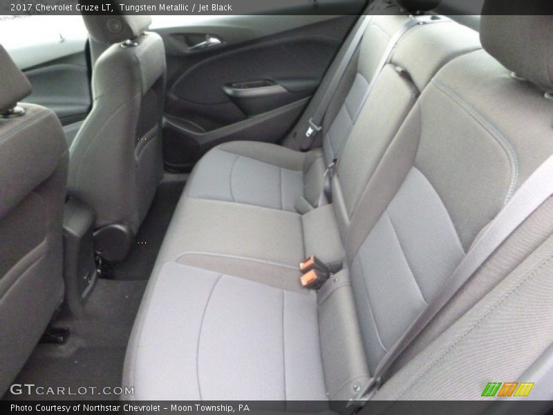 Tungsten Metallic / Jet Black 2017 Chevrolet Cruze LT