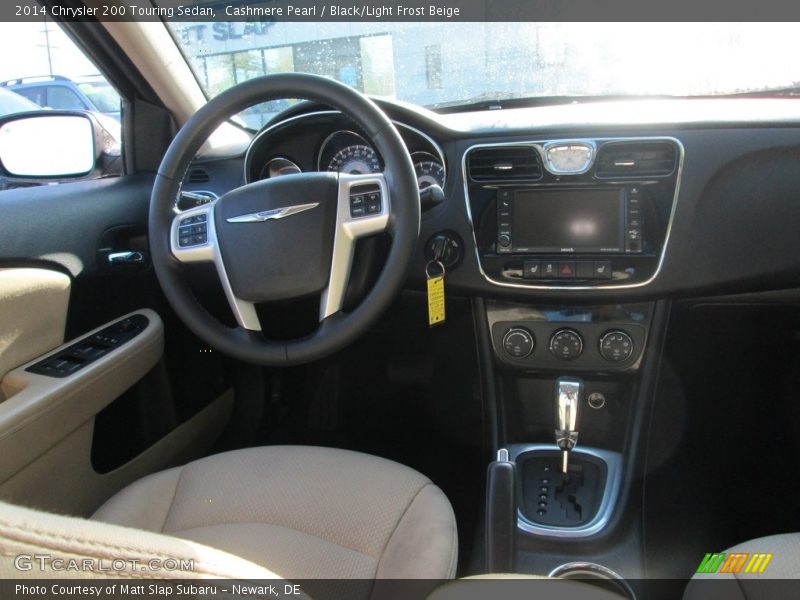 Cashmere Pearl / Black/Light Frost Beige 2014 Chrysler 200 Touring Sedan