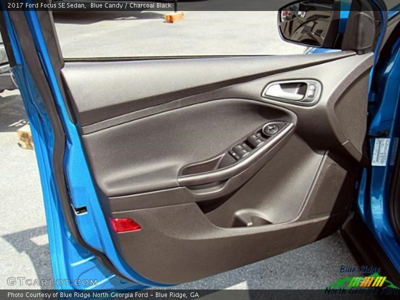 Blue Candy / Charcoal Black 2017 Ford Focus SE Sedan
