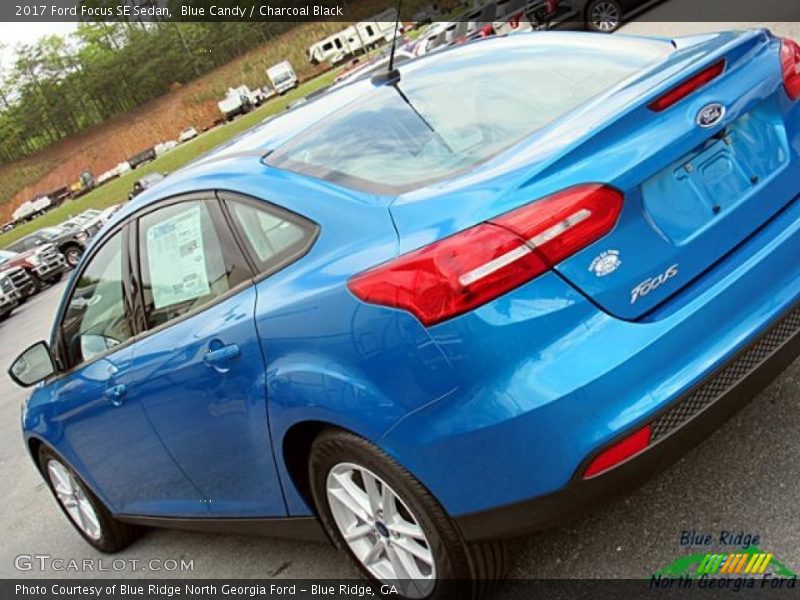 Blue Candy / Charcoal Black 2017 Ford Focus SE Sedan