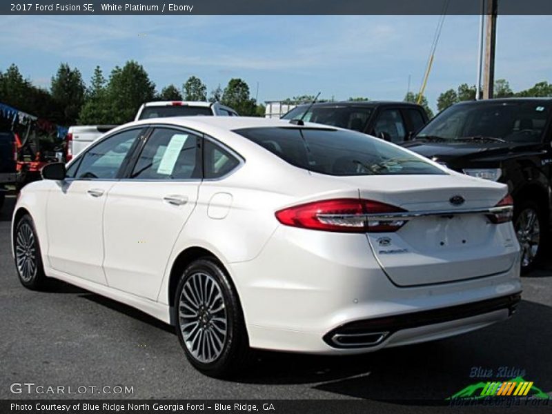 White Platinum / Ebony 2017 Ford Fusion SE
