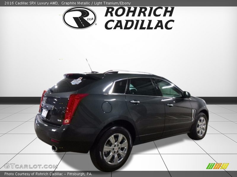 Graphite Metallic / Light Titanium/Ebony 2016 Cadillac SRX Luxury AWD