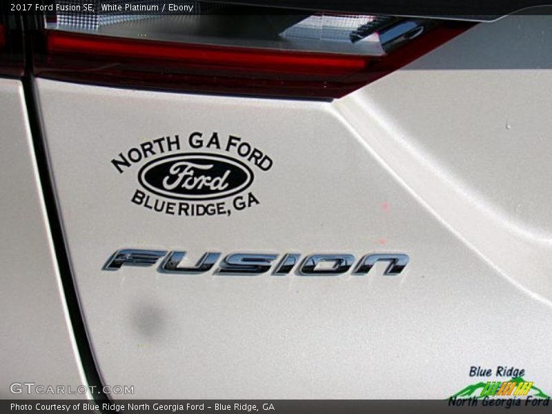 White Platinum / Ebony 2017 Ford Fusion SE