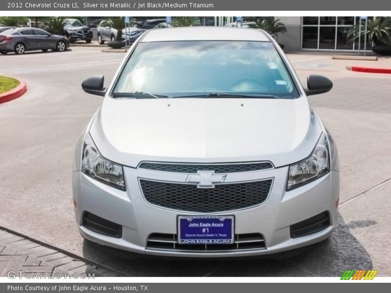 Silver Ice Metallic / Jet Black/Medium Titanium 2012 Chevrolet Cruze LS