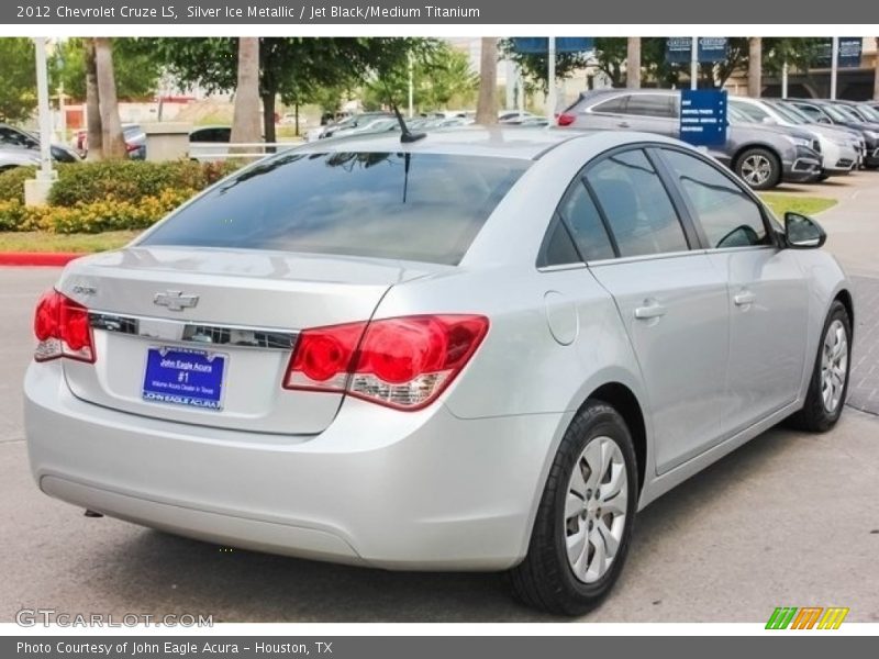 Silver Ice Metallic / Jet Black/Medium Titanium 2012 Chevrolet Cruze LS