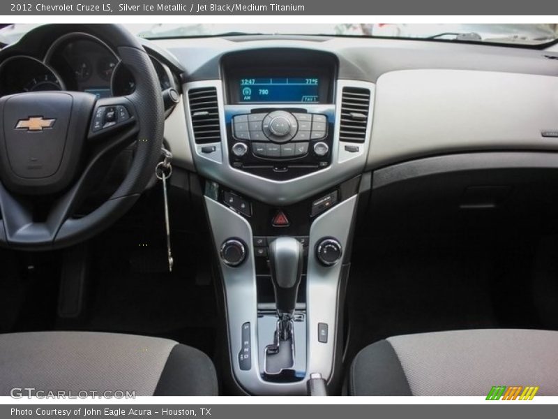 Silver Ice Metallic / Jet Black/Medium Titanium 2012 Chevrolet Cruze LS