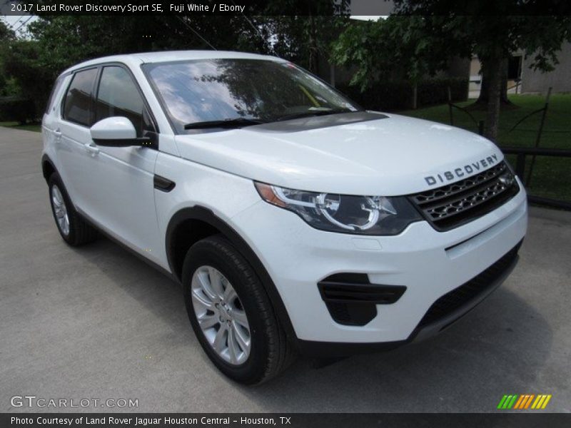 Fuji White / Ebony 2017 Land Rover Discovery Sport SE