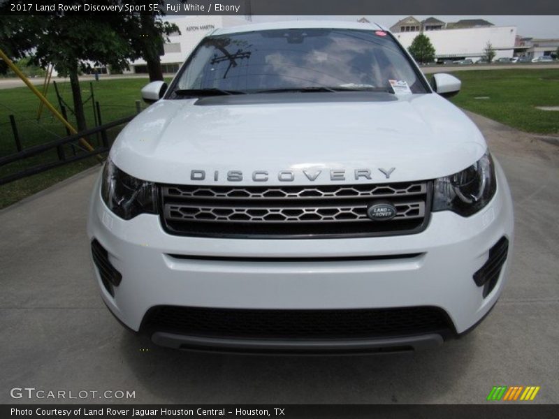 Fuji White / Ebony 2017 Land Rover Discovery Sport SE
