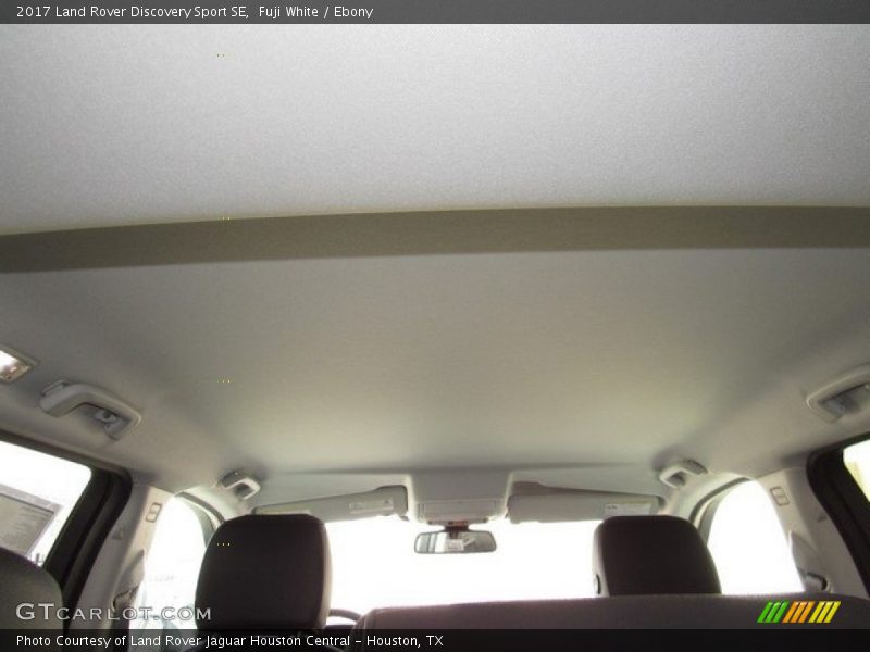 Fuji White / Ebony 2017 Land Rover Discovery Sport SE