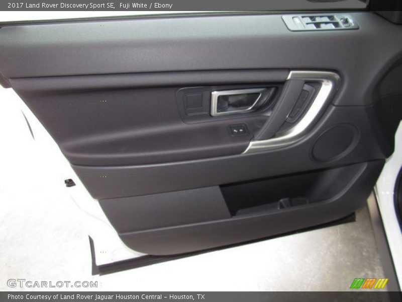 Fuji White / Ebony 2017 Land Rover Discovery Sport SE