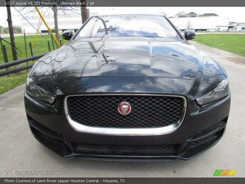 Ultimate Black / Jet 2017 Jaguar XE 25t Premium