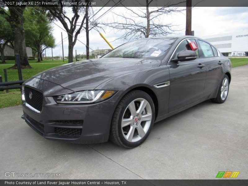 Tempest Gray / Jet 2017 Jaguar XE 25t Premium