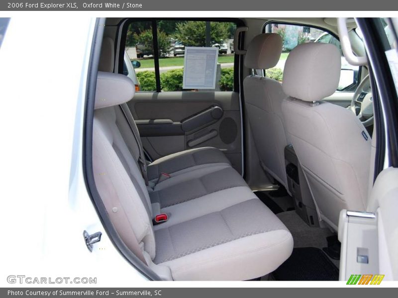 Oxford White / Stone 2006 Ford Explorer XLS