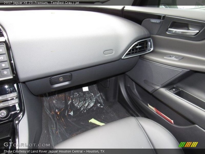Tempest Gray / Jet 2017 Jaguar XE 25t Premium