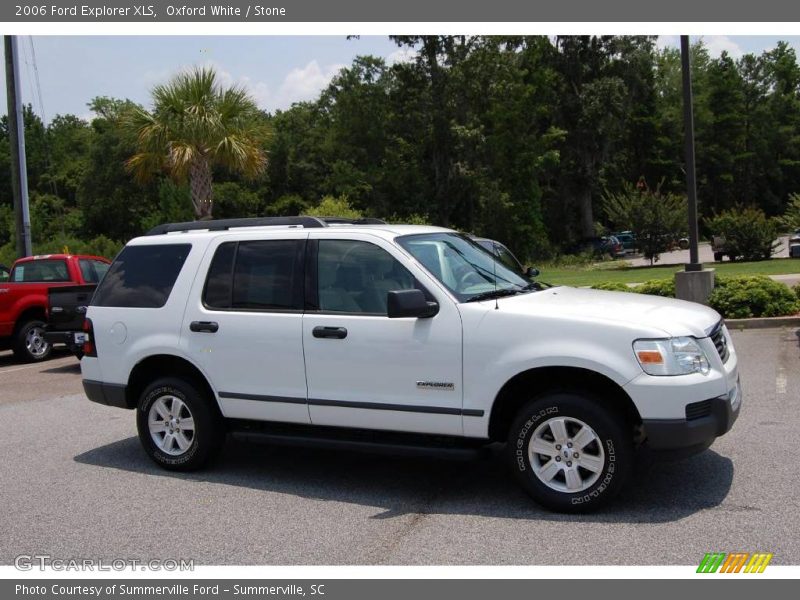 Oxford White / Stone 2006 Ford Explorer XLS