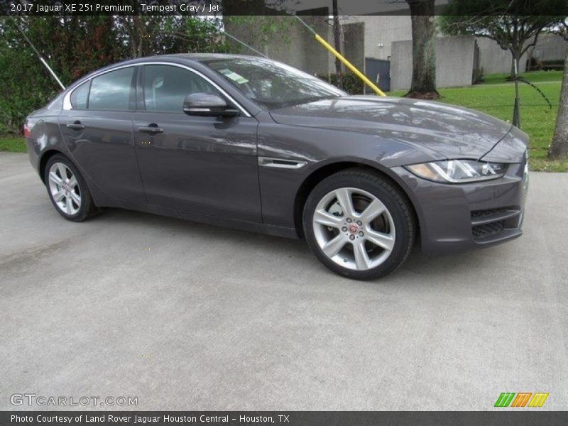 Tempest Gray / Jet 2017 Jaguar XE 25t Premium